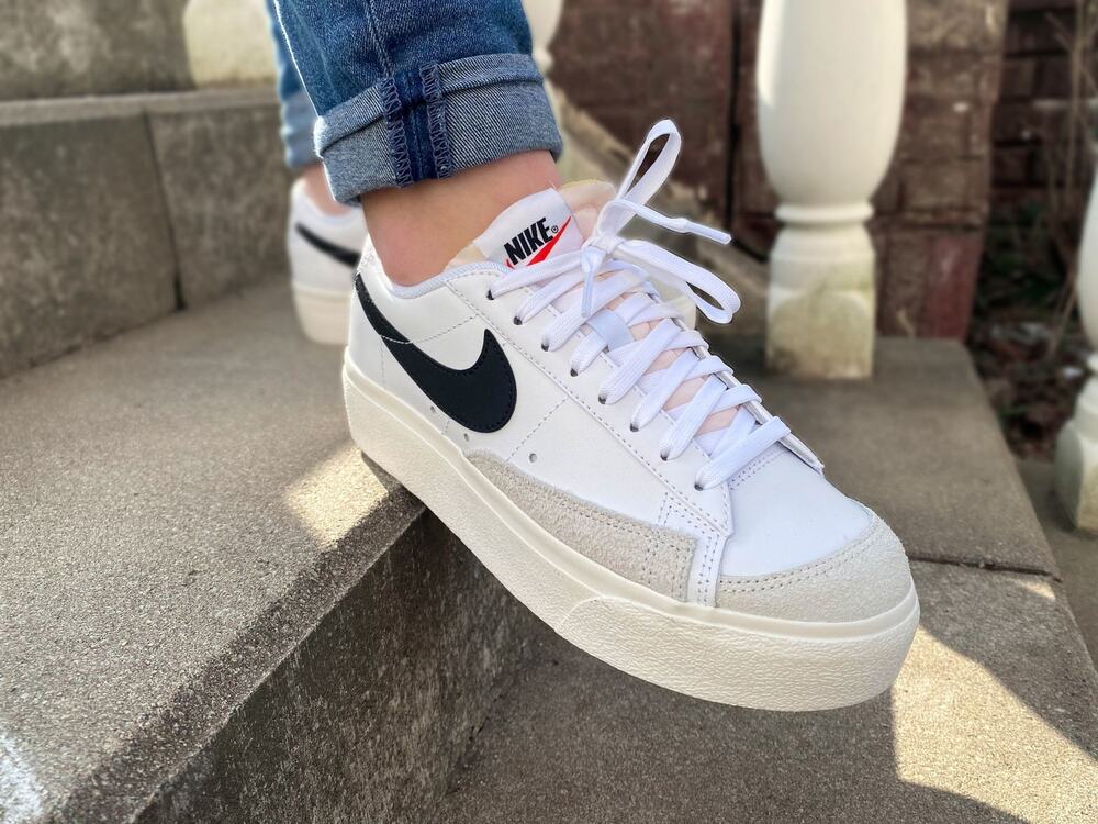 Nike Men's White Sail Black Platform Team Blazer 77 Lowtop Suede Trainers 9